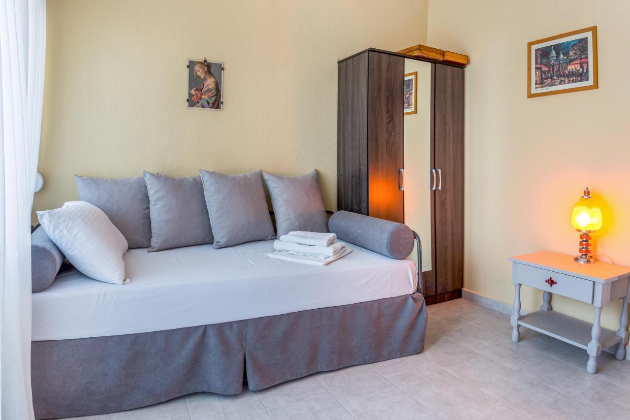 Kate's Modern 2 Bedroom In Perea *