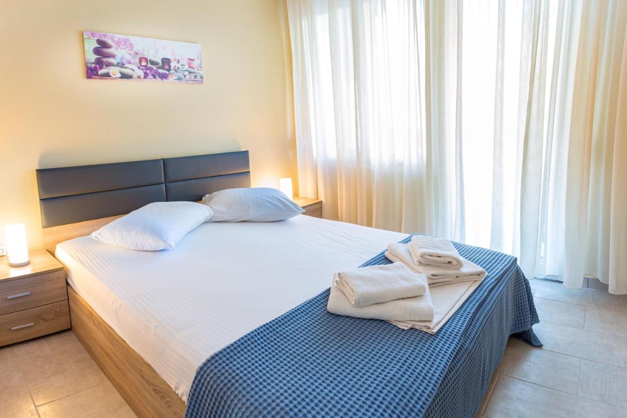 Kate's Modern 2 Bedroom In Perea Apartment *